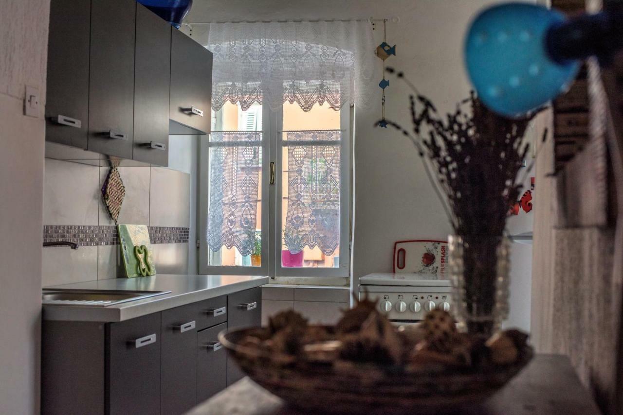 Apartment Dolores Cres Εξωτερικό φωτογραφία